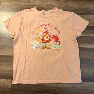 Strawberry shortcake t shirt.  Light pink. Retro Girlhoodcore. 2xl.